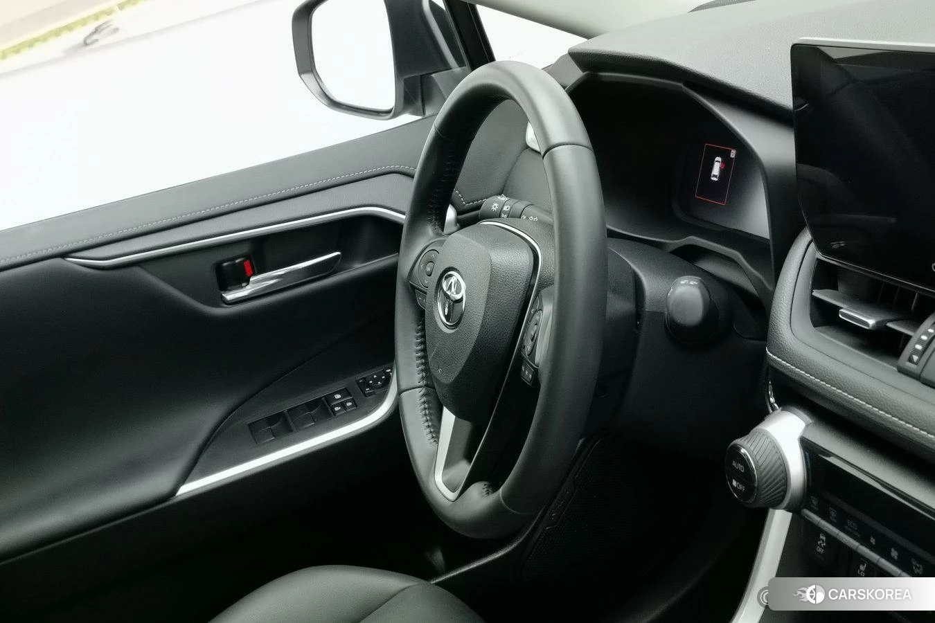 Toyota RAV4 Rongfang 2023 Белый из Китая