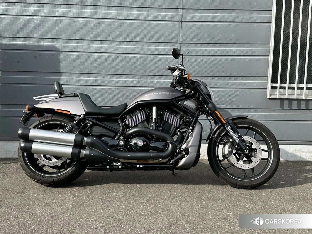 Проданный Harley-Davidson Night Rod Special VRSCDX1250 2016 из Японии, фото 2
