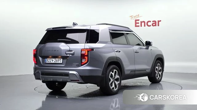 Ssangyong The New Torres 2024 Серебристо-серый из Кореи