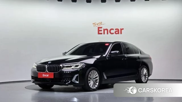 BMW 5 Series (G30) 2023 Черный из Кореи