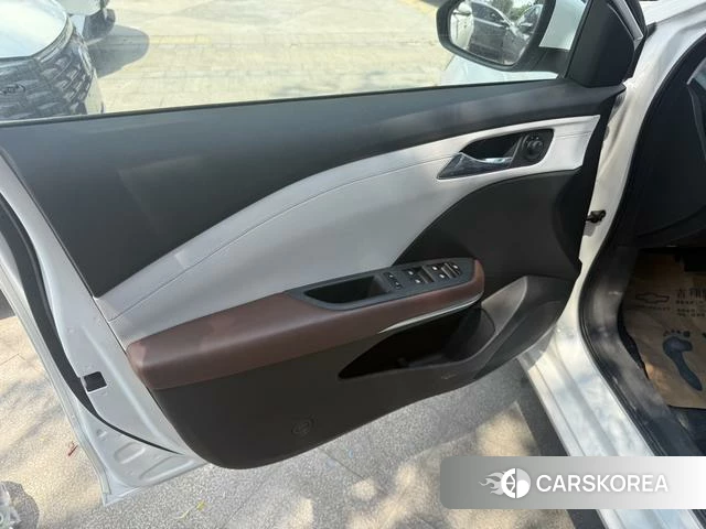Chevrolet Cruze 2022 Белый из Китая