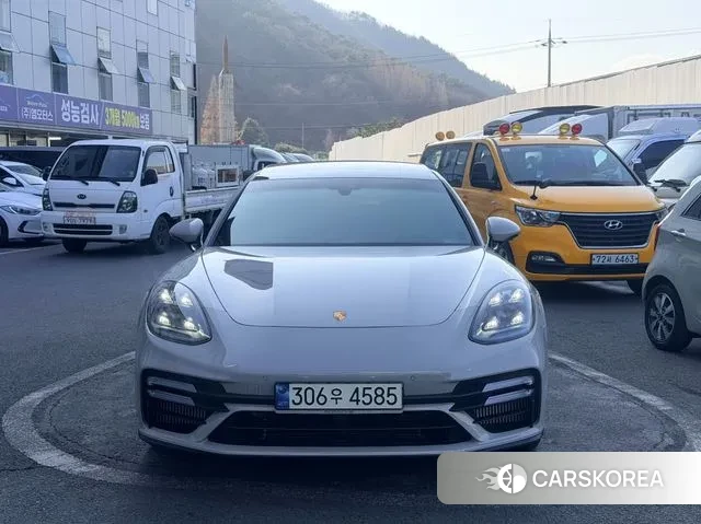 Porsche Panamera (971) 2021 Серый из Кореи