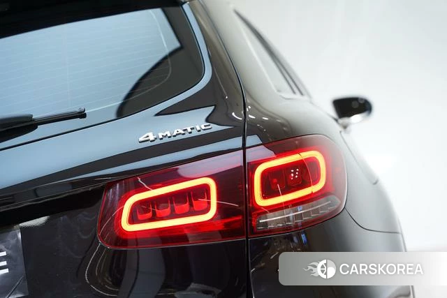 Mercedes-Benz GLC 2022 Черный из Китая