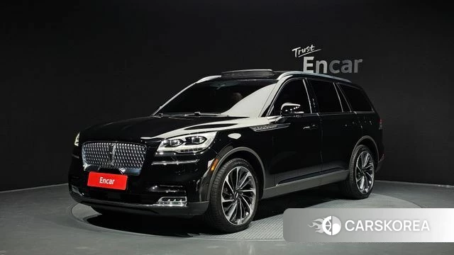 Lincoln Aviator 2nd generation 2022 Черный из Кореи