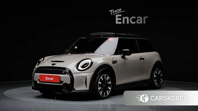 Mini Cooper S 2022 Светло-серебряный цвет из Кореи