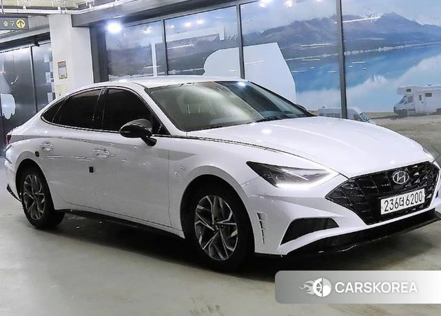 Hyundai Sonata (DN8) 2022 Белый из Кореи