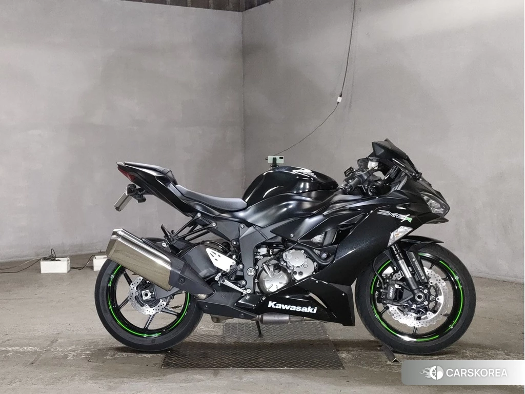 Проданный Kawasaki ZX-6R NINJA 2019 из Японии