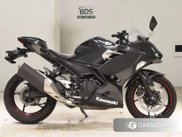 Проданный Kawasaki NINJA 400 2021 из Японии, фото 2