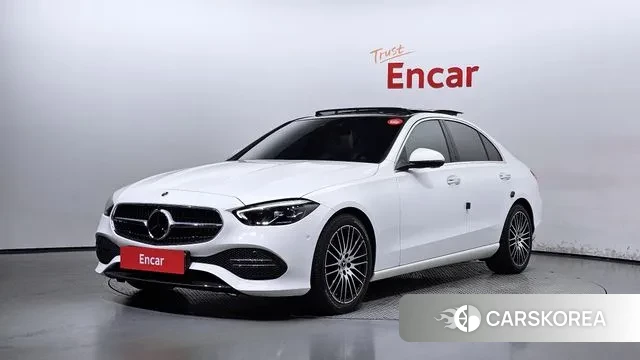 Mercedes-Benz C-Class W206 2024 Белый из Кореи