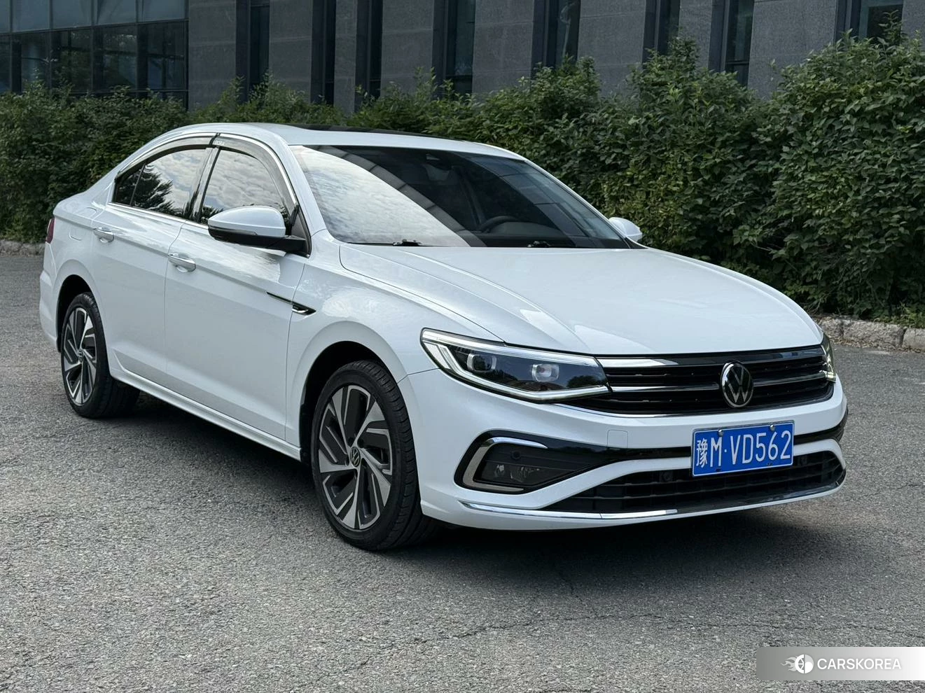 Volkswagen Bora 2022 Белый из Китая