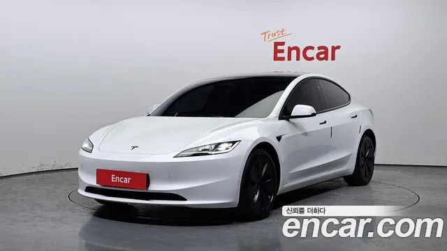 Tesla Model 3 2024 Белый из Кореи