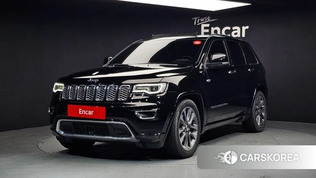 Jeep Grand Cherokee 2018 Черный из Кореи