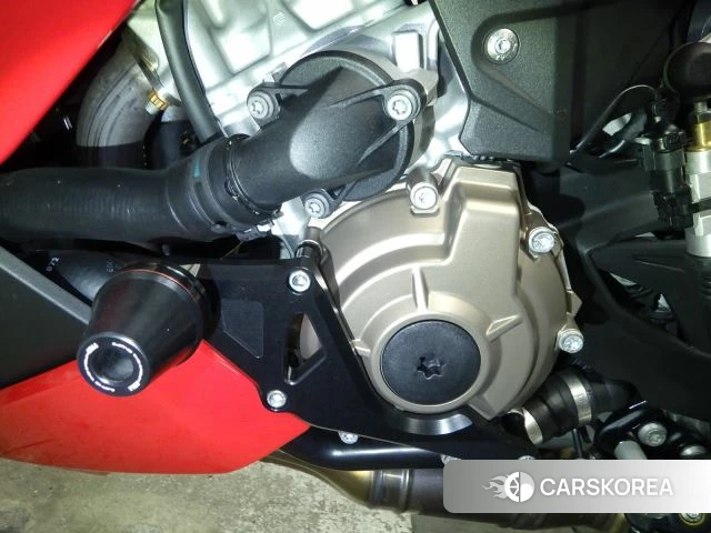Engine photo
