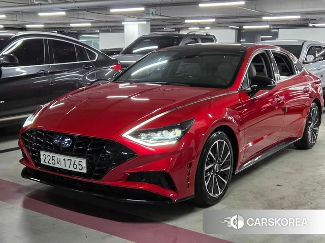 Hyundai Sonata (DN8) 2019 Красный из Кореи