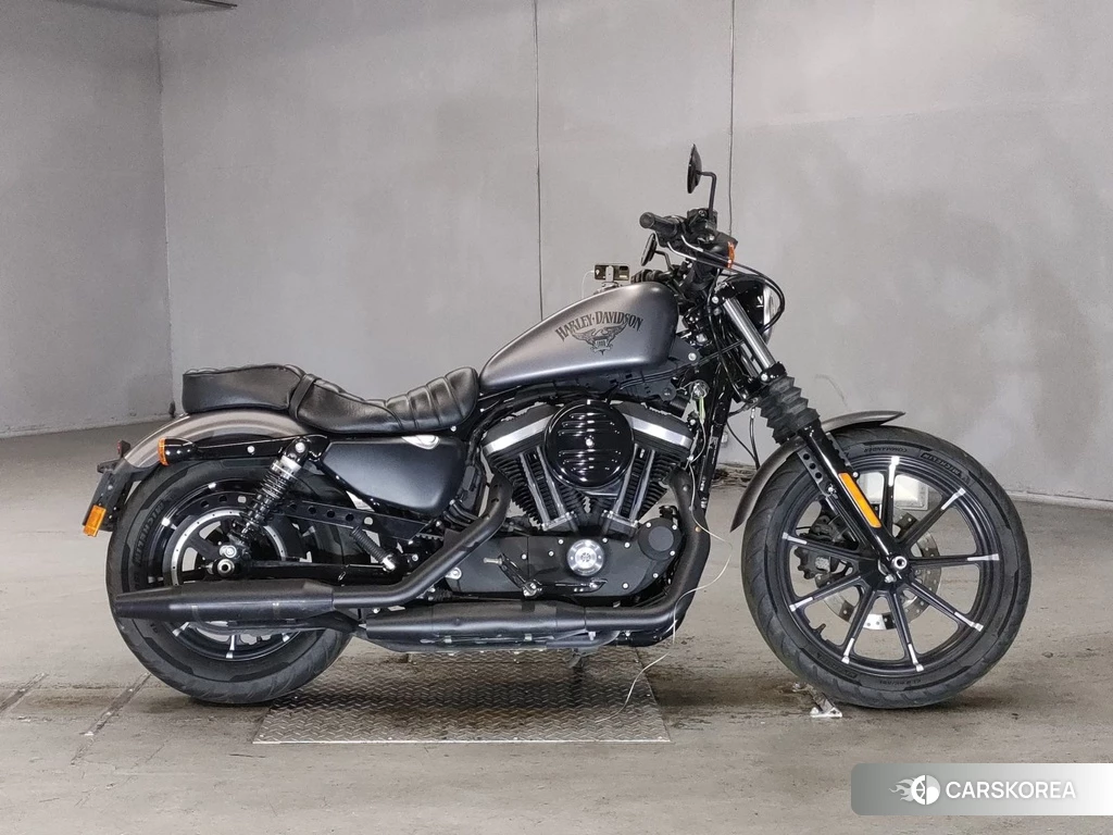 Проданный Harley-Davidson Sportster XL883N 2017 из Японии