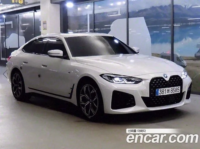 BMW 4 Series (G22) 2023 Белый из Кореи