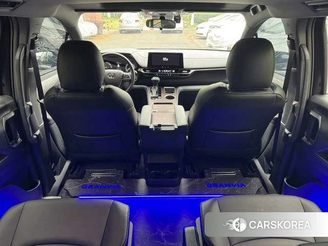 Toyota Grevia 2026 Черный из Китая