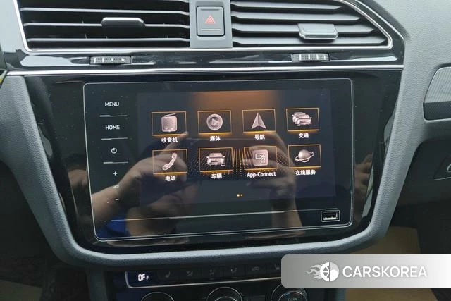 Volkswagen Tiguan L 2021 Темно-серый из Китая