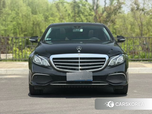 Mercedes-Benz E-class 2020 Черный из Китая