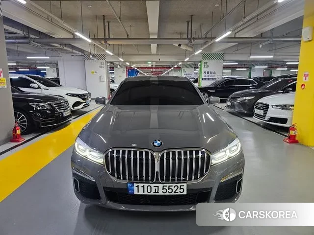 BMW 7 Series (G11) 2021 Серый из Кореи