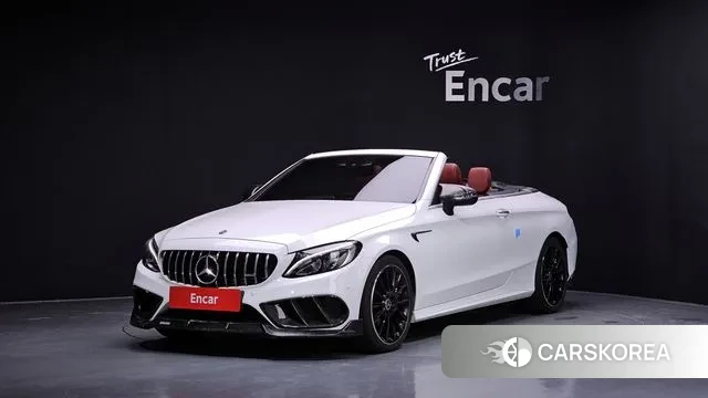 Mercedes-Benz C-Class W205 2018 Белый из Кореи