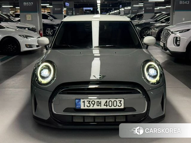 Mini Cooper 2022 Серебристо-серый из Кореи