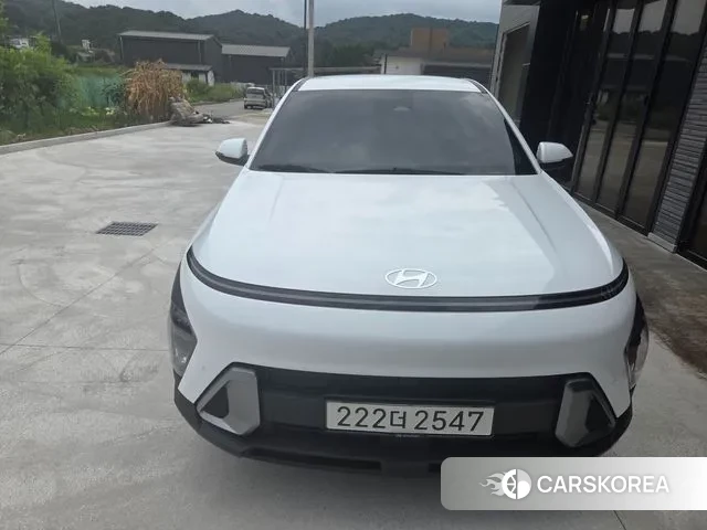 Hyundai Kona (SX2) 2023 Белый из Кореи