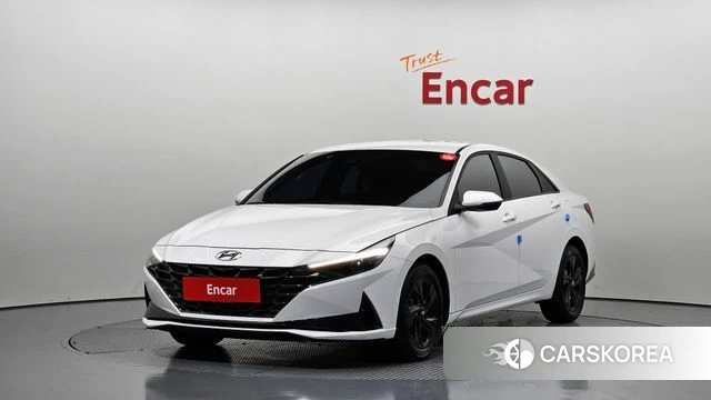Hyundai Avante Hybrid (CN7) 2023 Белый из Кореи