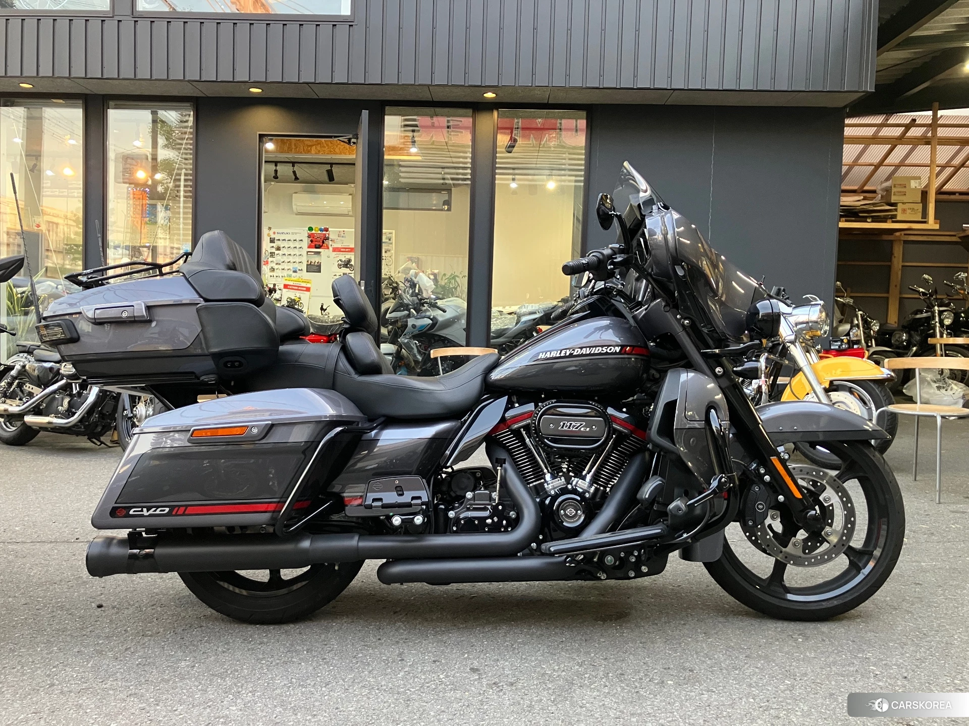Harley-Davidson Electra Glide FLHTKSE1800 CVO 2020 из Японии, фото 4