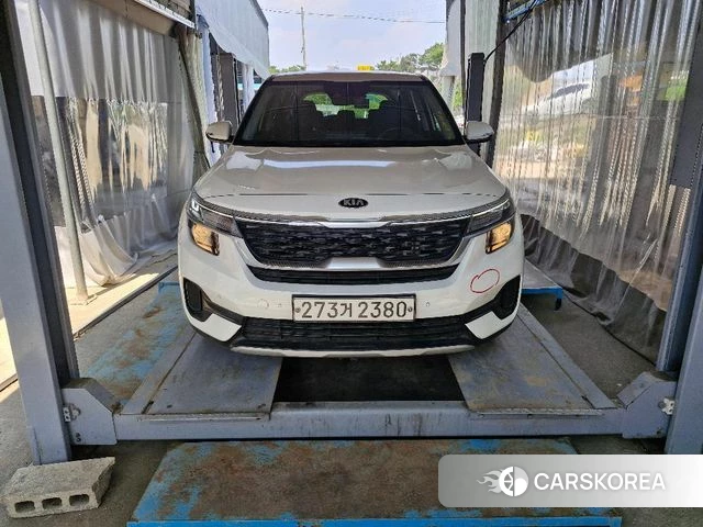 Kia Seltos 2020 Белый из Кореи