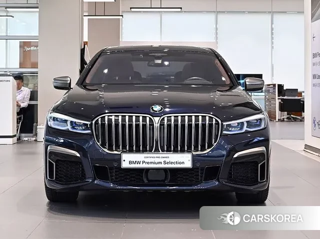 BMW 7 Series (G11) 2019 Синий из Кореи
