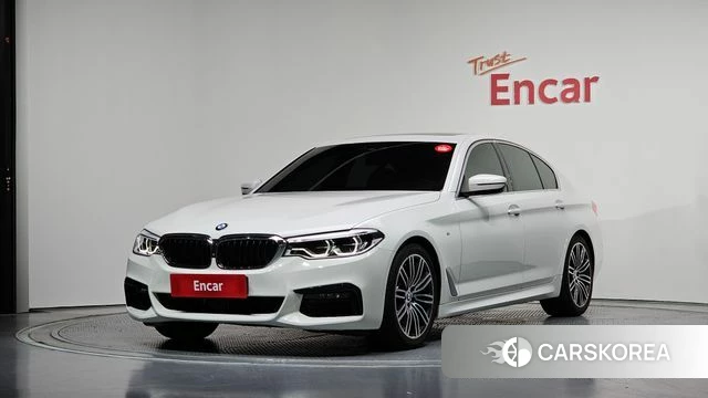 BMW 5 Series (G30) 2019 Белый из Кореи