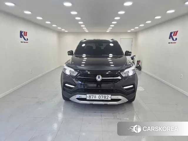 Ssangyong Rexton Sports 2018 Черный из Кореи