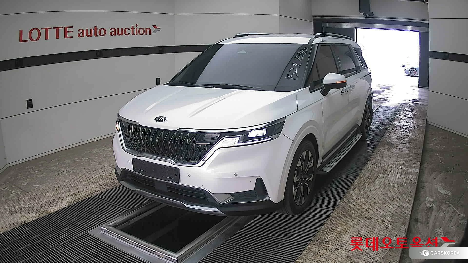 Kia Carnival Limousine 2021 Белый из Кореи