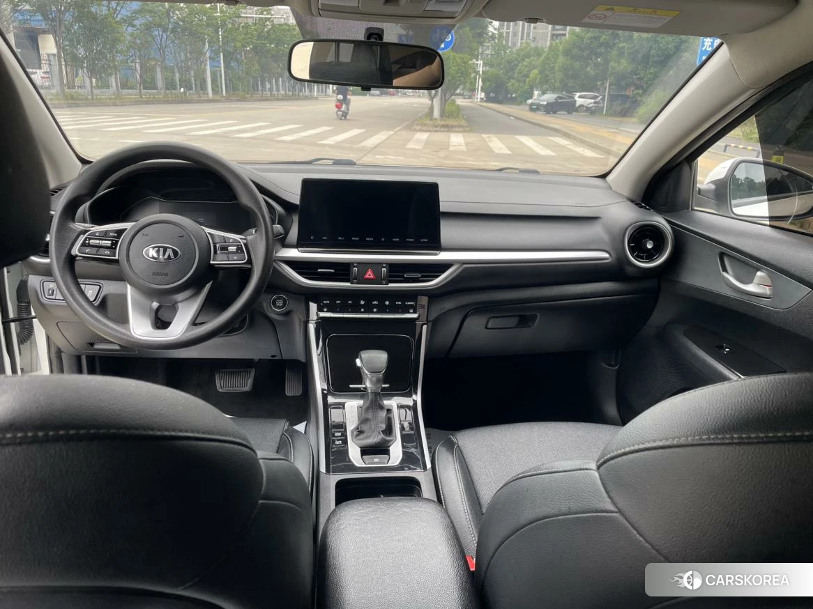 Kia K3 2021 Белый из Китая