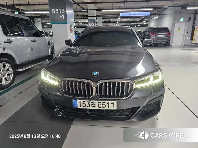 BMW 5 Series (G30) 2022 Серый из Кореи
