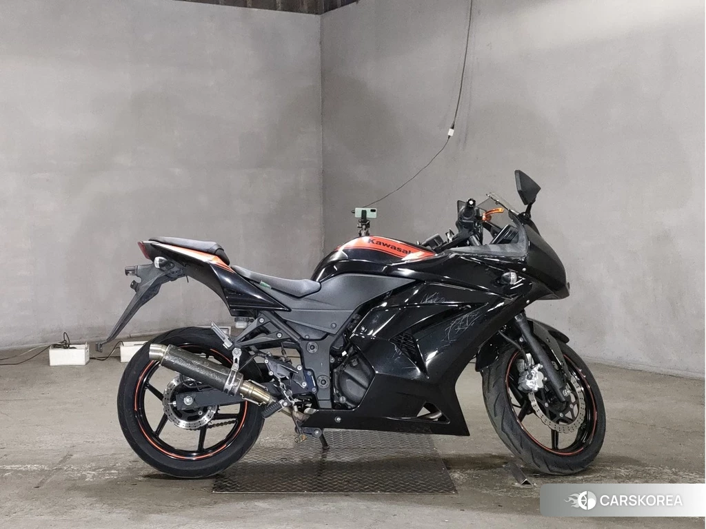 Проданный Kawasaki NINJA 250R id 4176159 из Японии