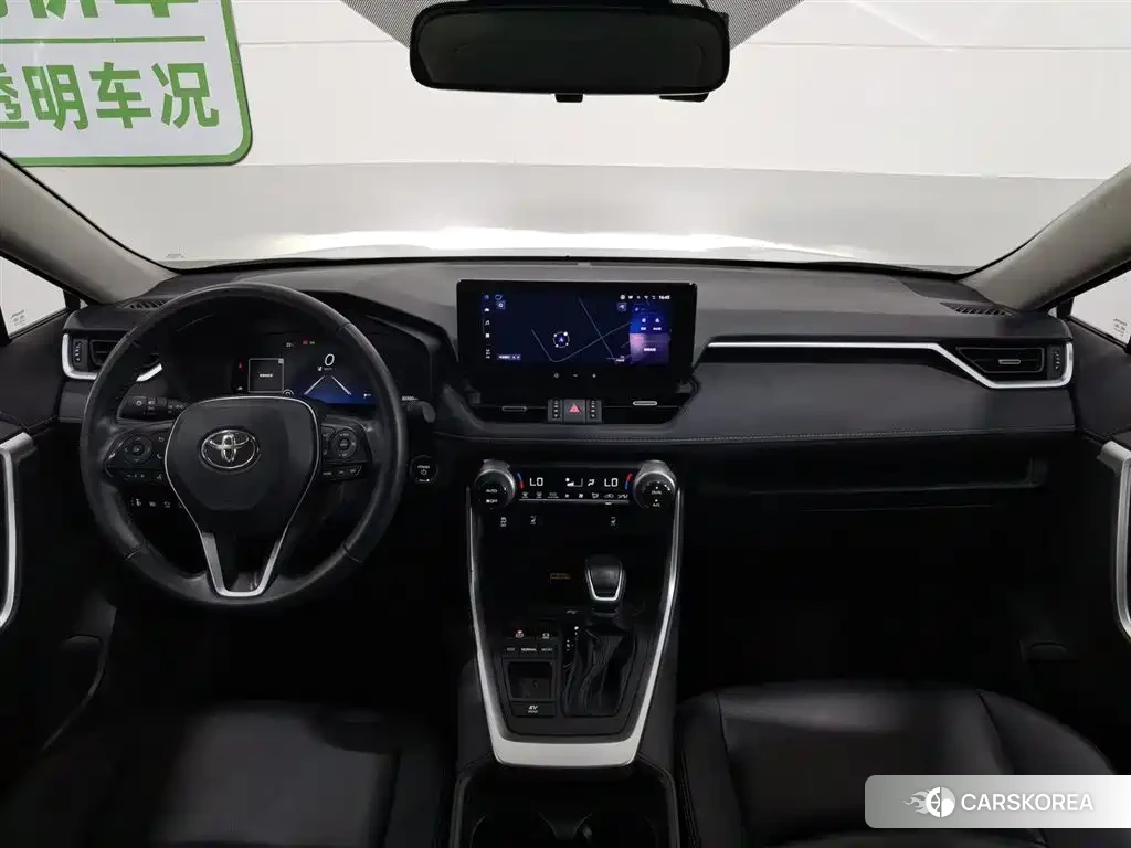 Toyota RAV4 2024 Белый из Китая