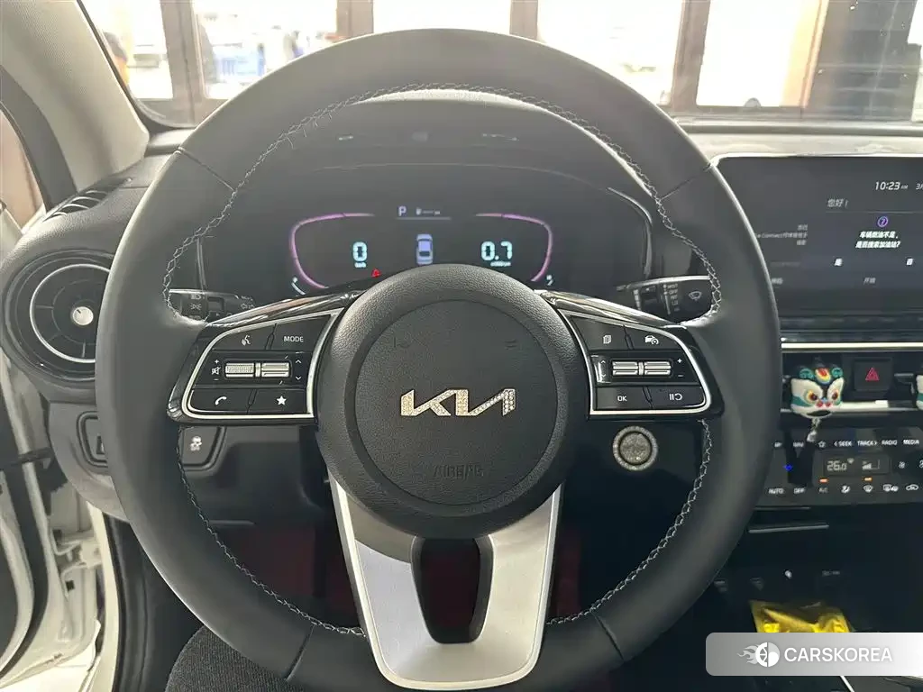 Kia K3 2023 Белый из Китая