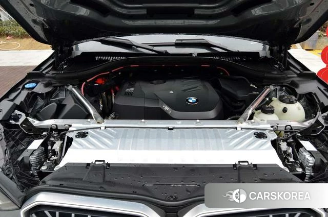 BMW X3 2025 Темно-серый из Китая