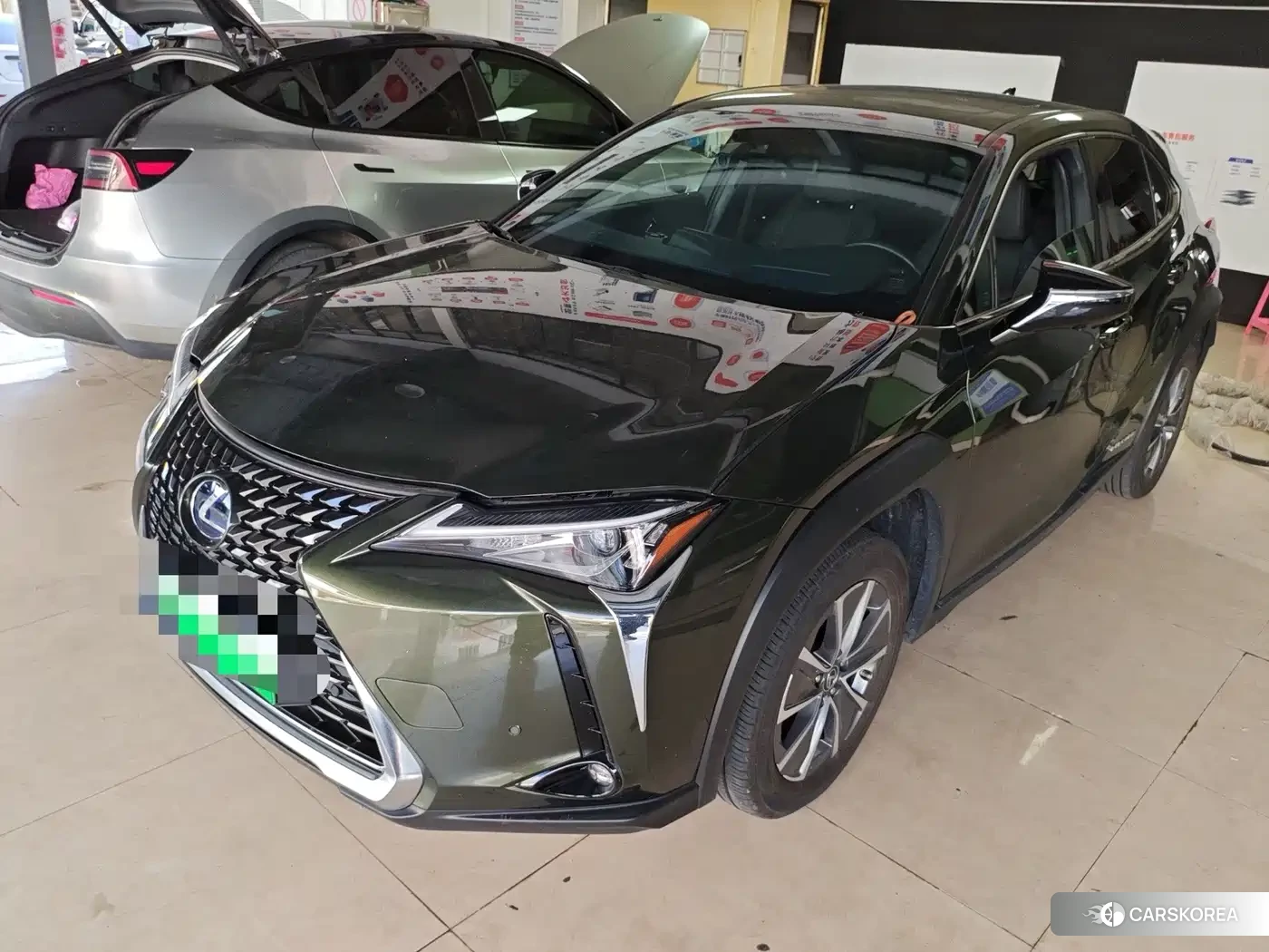 Lexus UX 2022 Зеленый из Китая