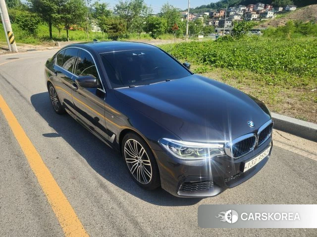 BMW 5 Series (G30) 2018 Серый из Кореи