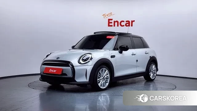 Mini Cooper 2021 Серебристо-серый из Кореи