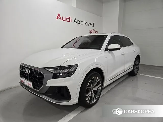 Audi Q8 (4M) 2021 Белый из Кореи