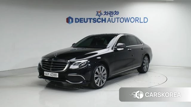 Mercedes-Benz E-Class W213 2018 Черный из Кореи