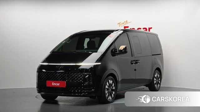 Hyundai The New Staria 2024 Черный из Кореи