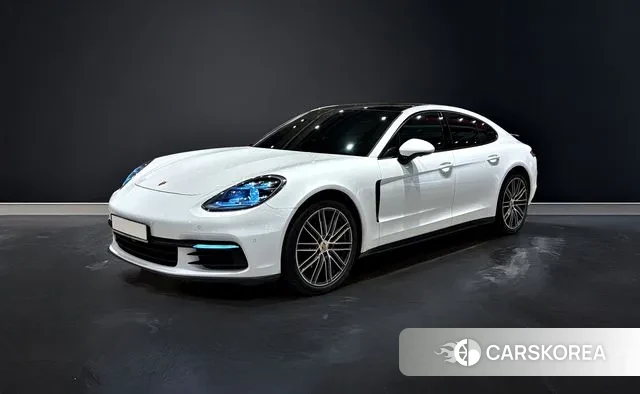 Porsche Panamera (971) 2020 Белый из Кореи