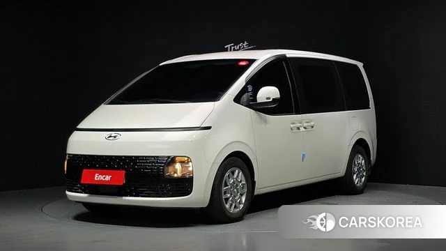 Hyundai Staria 2022 Белый из Кореи