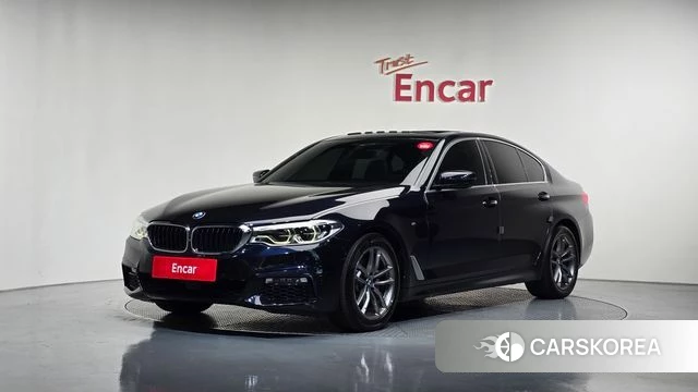 BMW 5 Series (G30) 2018 Черный из Кореи