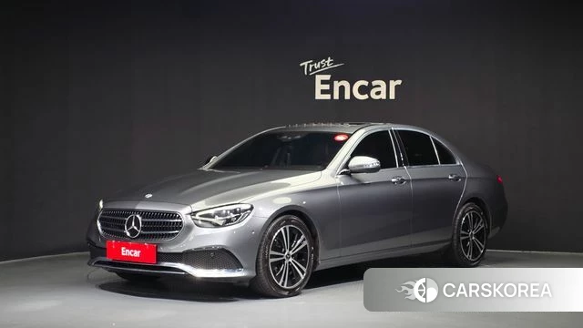 Mercedes-Benz E-Class W213 2021 Серый из Кореи